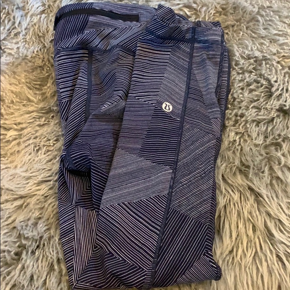 Lululemon cropped leggings